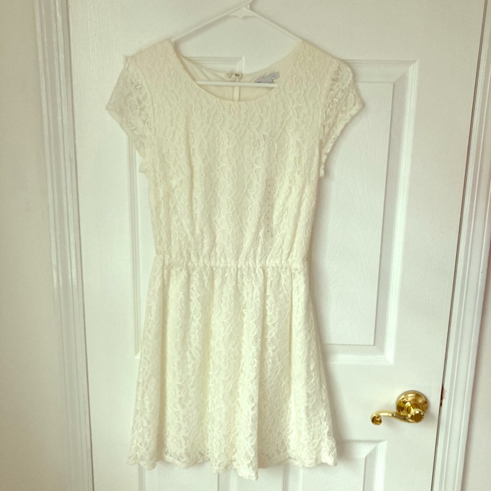 White lace Gap dress
